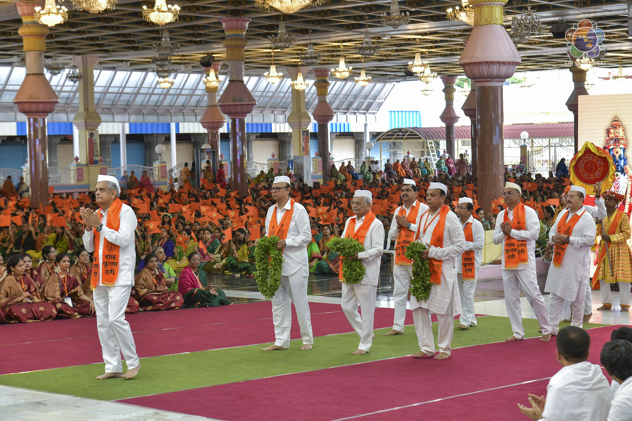 Ashadi Ekadasi Celebrations in Prasanthi Nilayam | Morning Session ...